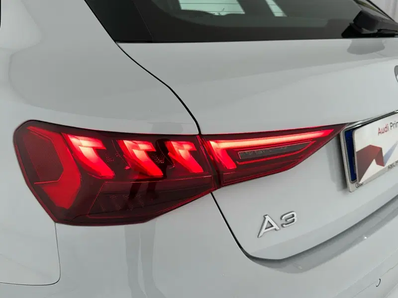 Audi A3 Sportback usata a Napoli (20)