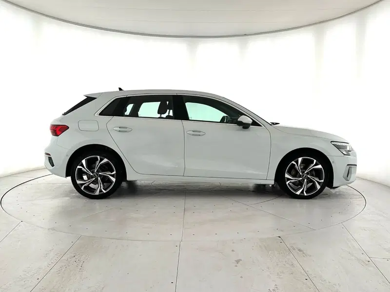 Audi A3 Sportback usata a Napoli (5)