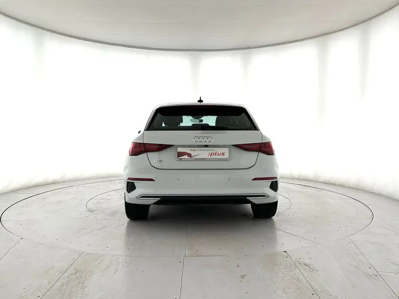 Audi A3 Sportback usata a Napoli (6)