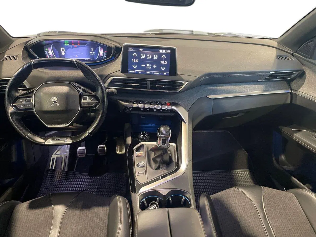 Peugeot 3008 usata a Salerno (11)