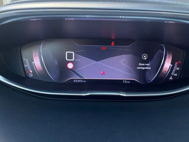 Peugeot 3008 usata a Salerno (12)