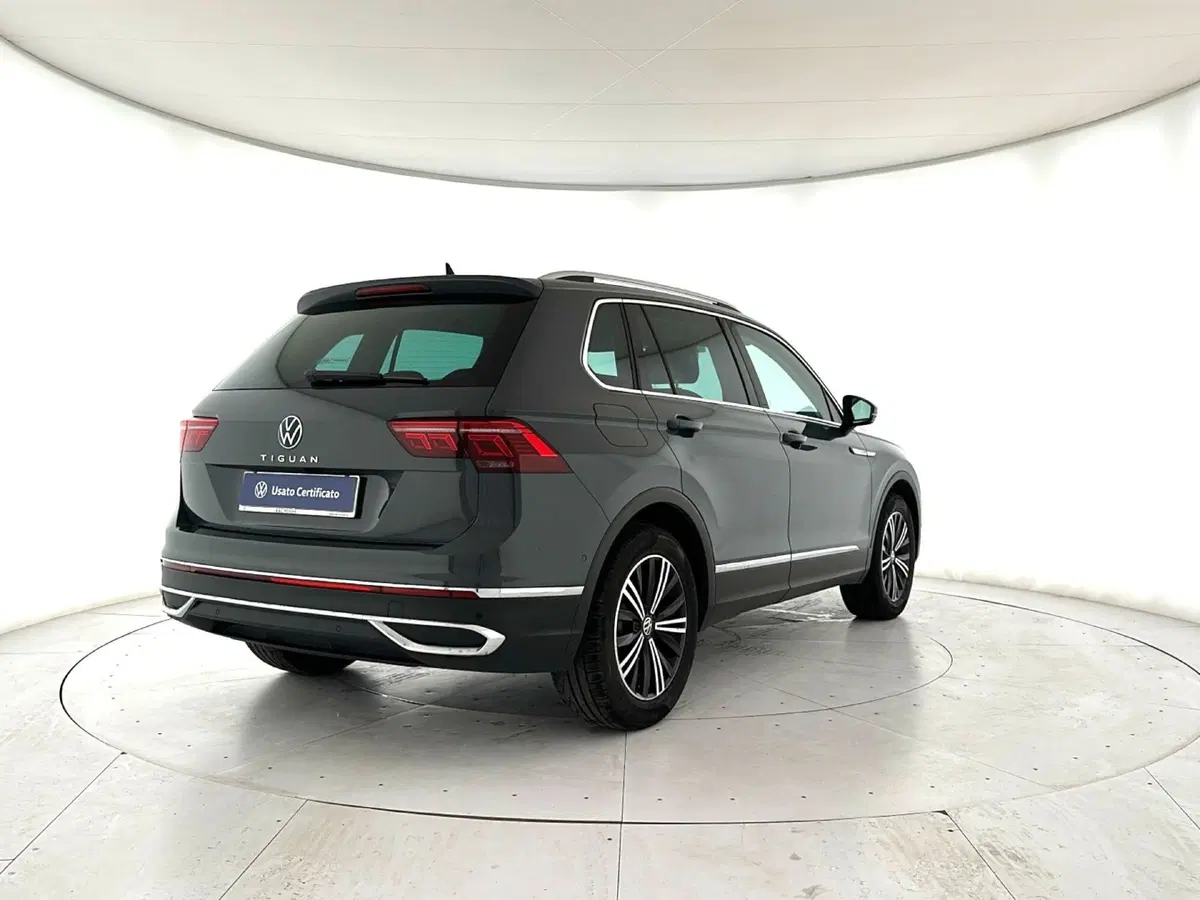 Volkswagen Tiguan usata a Napoli (4)