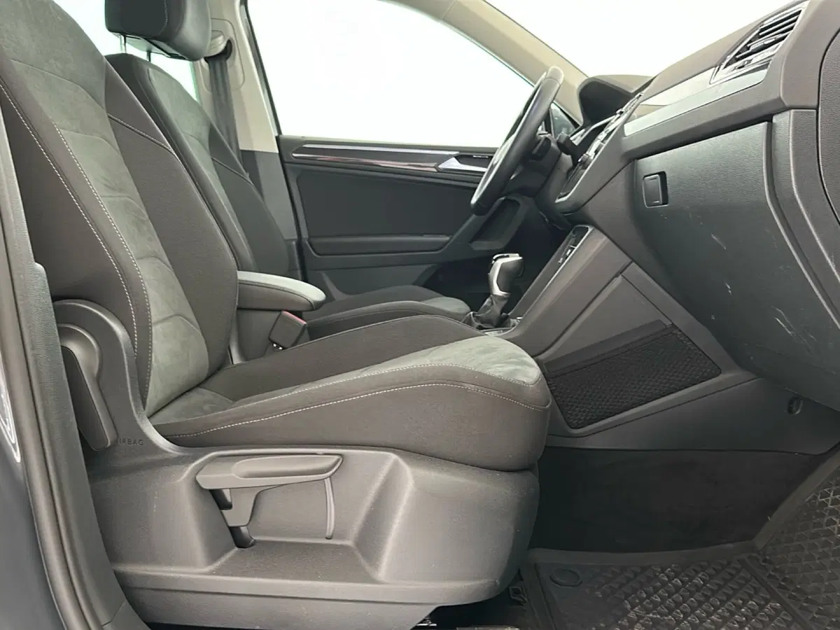 Volkswagen Tiguan usata a Napoli (6)