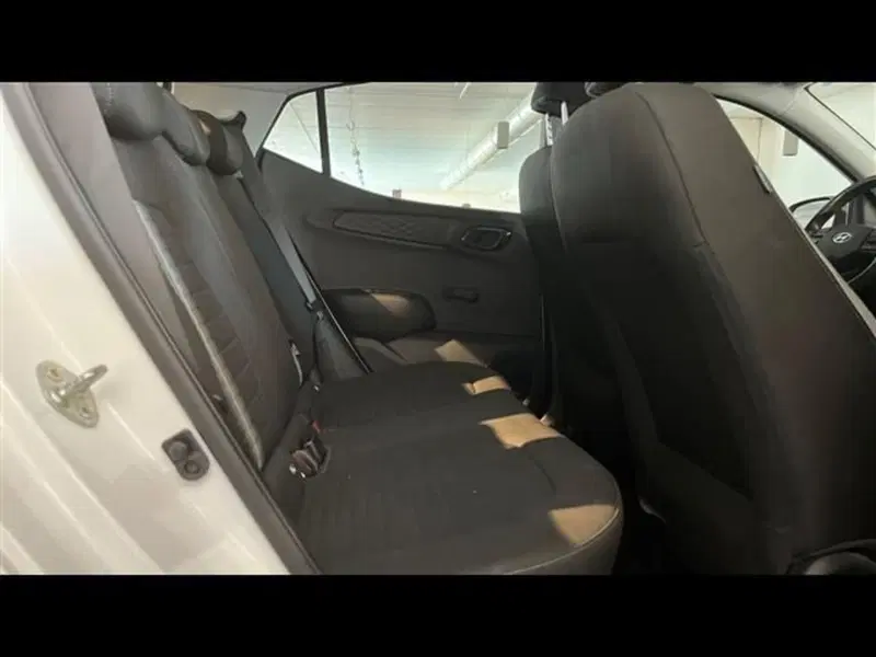 Hyundai i10 usata a Firenze (13)