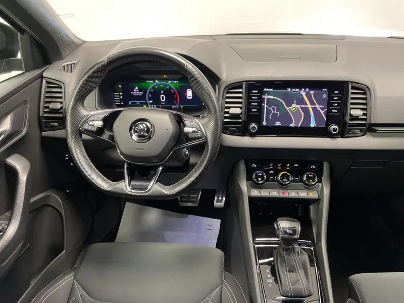 Skoda Karoq usata a Varese (8)
