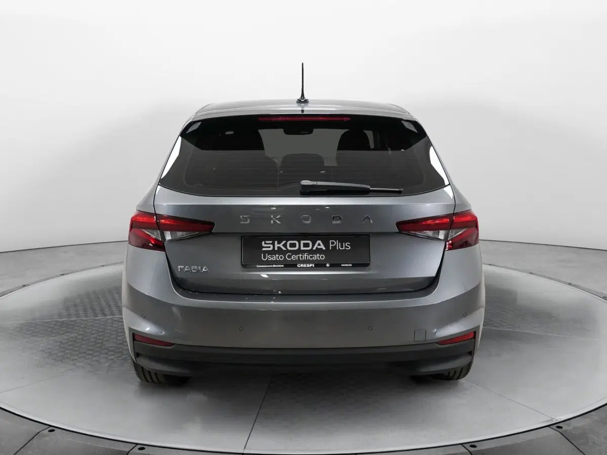 Skoda Fabia usata a Varese (5)