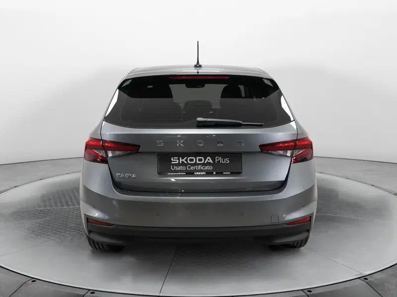 Skoda Fabia usata a Varese (5)
