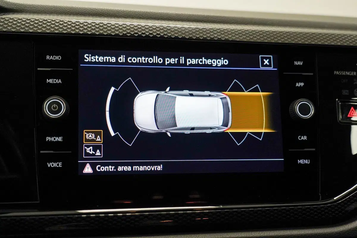 Volkswagen Polo usata a Varese (16)