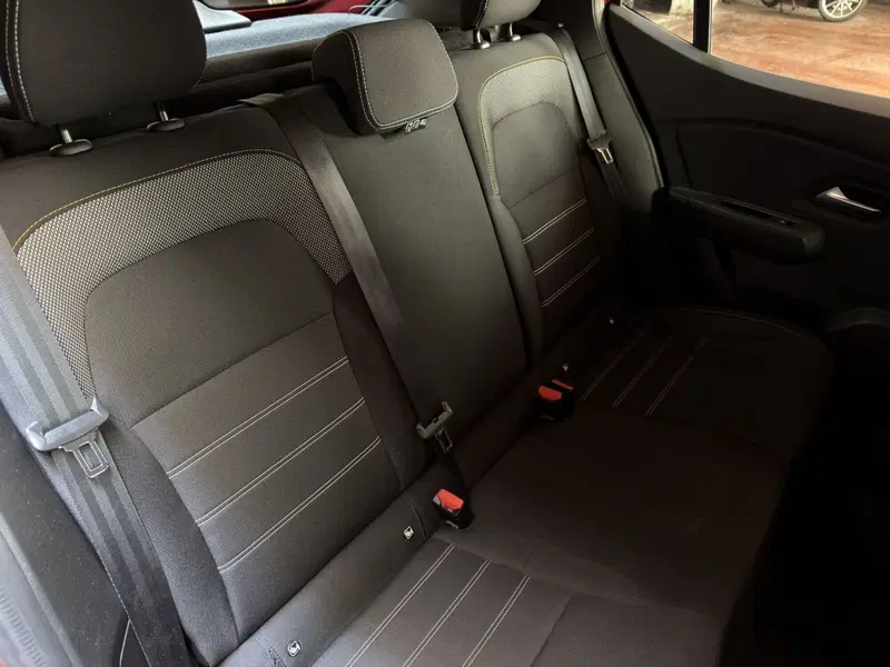 Dacia Sandero usata a Milano (16)
