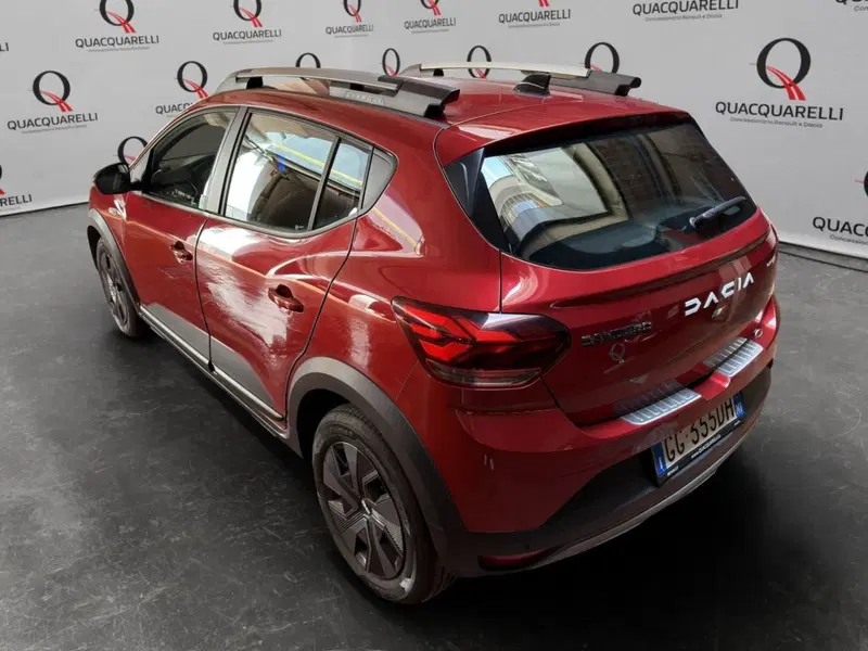 Dacia Sandero usata a Milano (7)