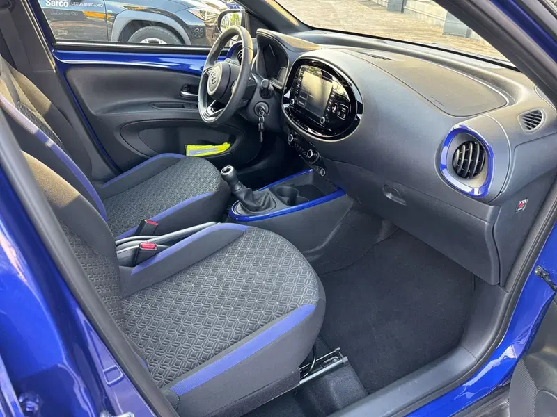 Toyota Aygo X usata a Bergamo (17)