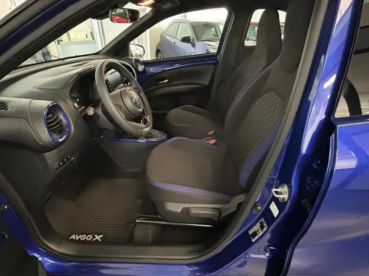 Toyota Aygo X usata a Bergamo (7)
