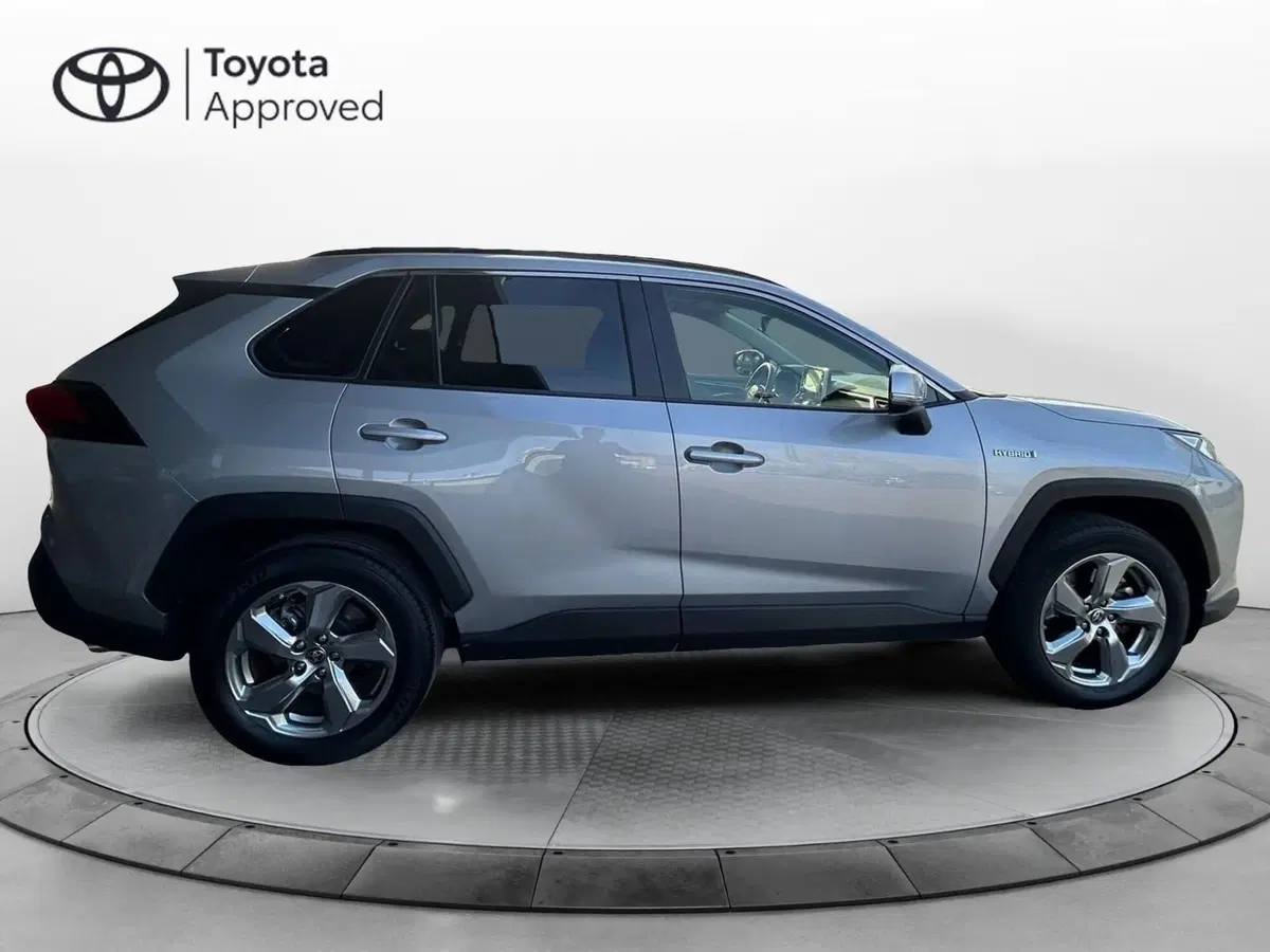 Toyota Rav4 usata a Bergamo (13)