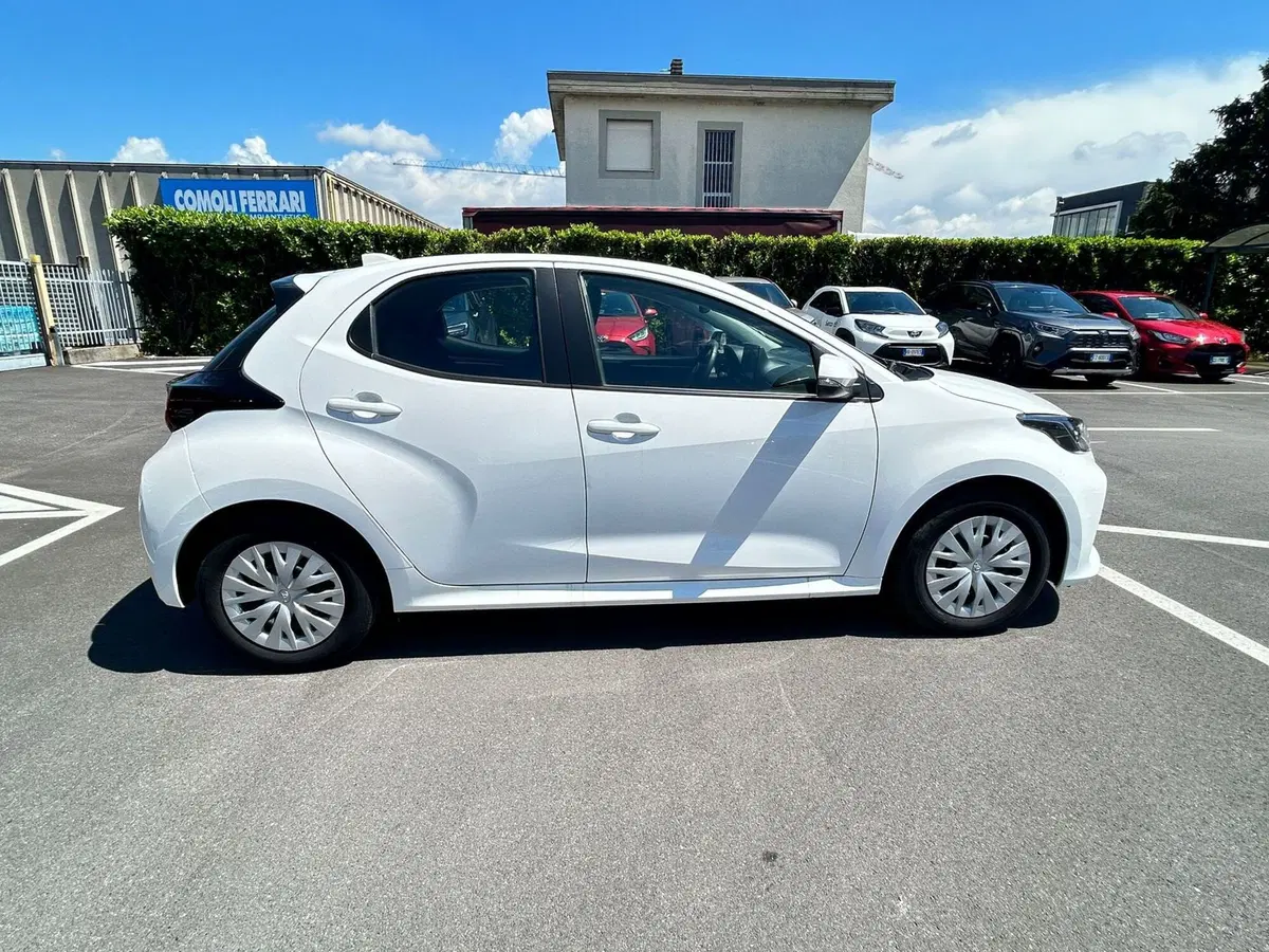 Toyota Yaris usata a Bergamo (10)