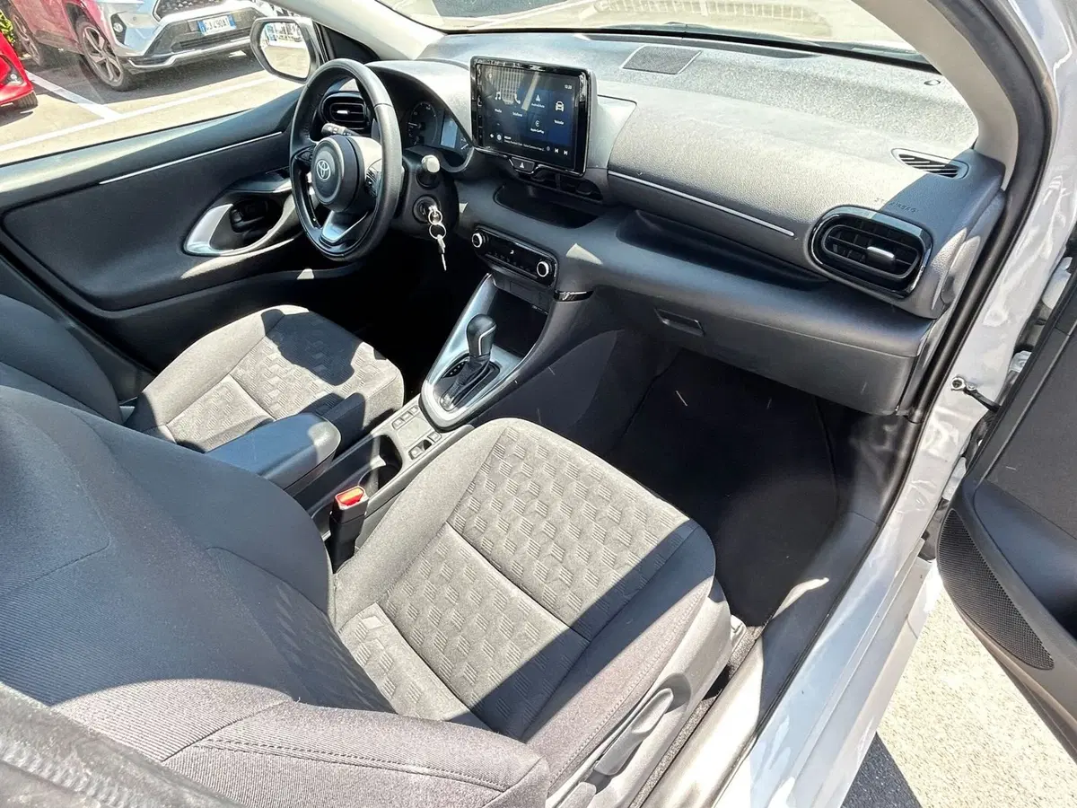 Toyota Yaris usata a Bergamo (13)