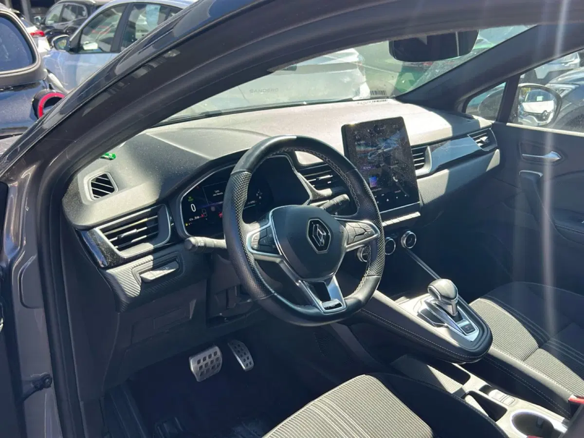 Renault Captur usata a Roma (14)
