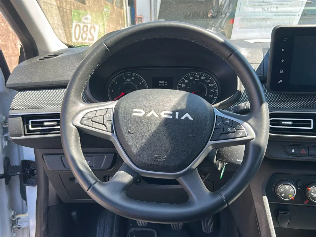 Dacia Sandero Streetway usata a Roma (12)