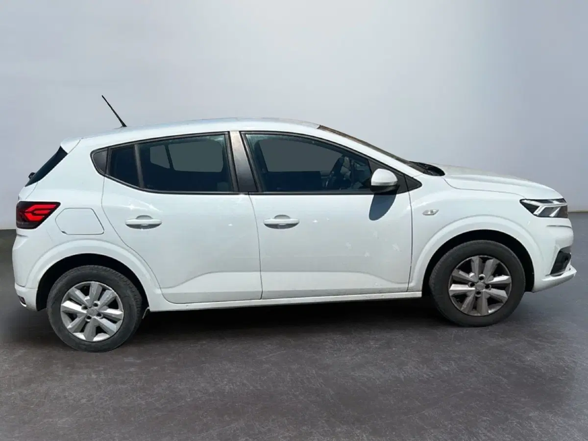 Dacia Sandero Streetway usata a Roma (8)