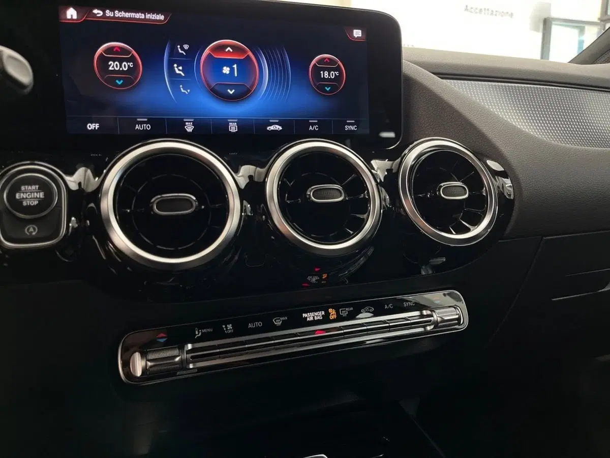 Mercedes-Benz GLA SUV usata a Firenze (14)
