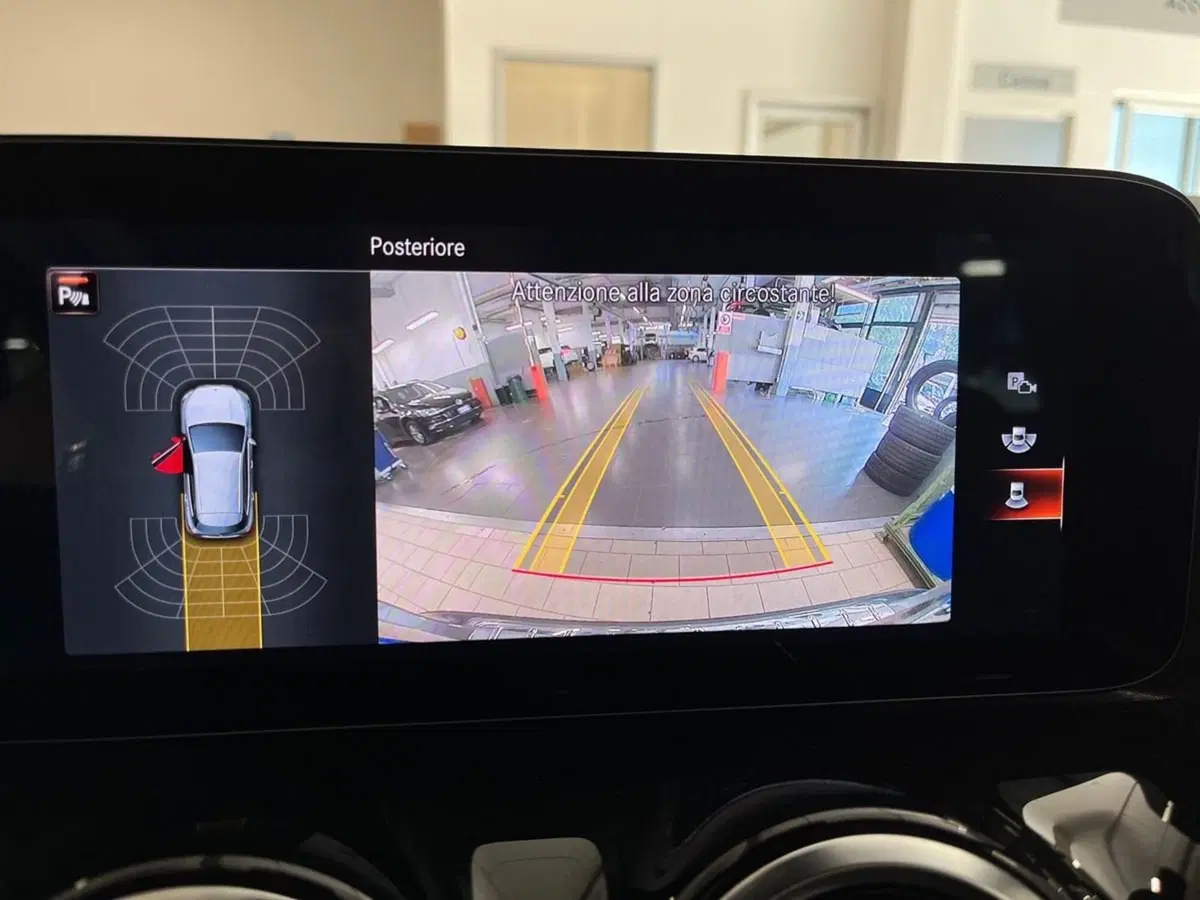Mercedes-Benz GLA SUV usata a Firenze (18)