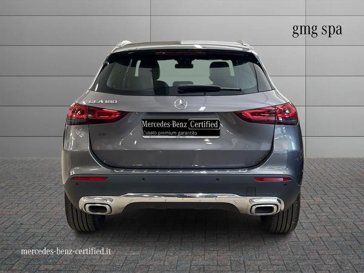 Mercedes-Benz GLA SUV usata a Firenze (4)