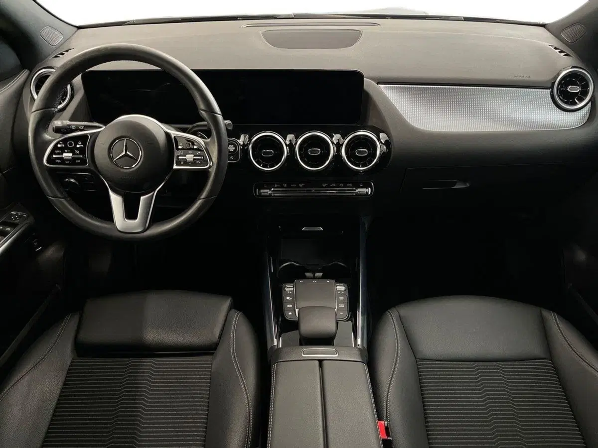 Mercedes-Benz GLA SUV usata a Firenze (9)
