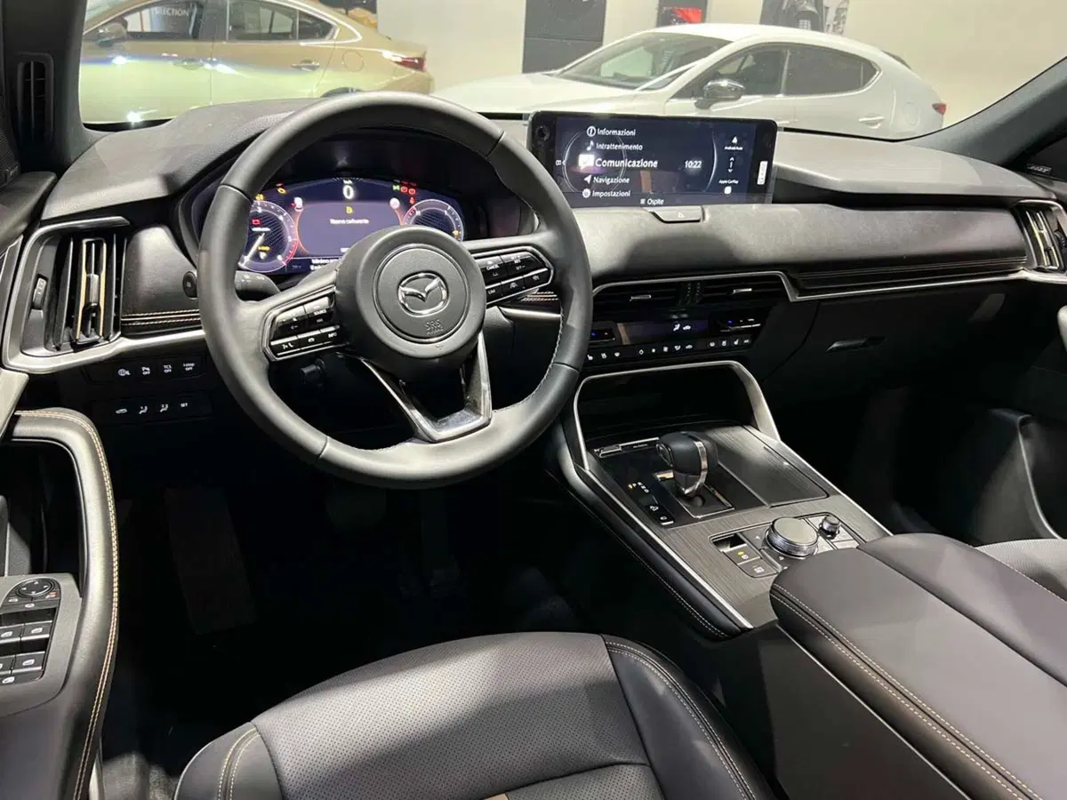 Mazda CX-60 nuova a Frosinone (6)