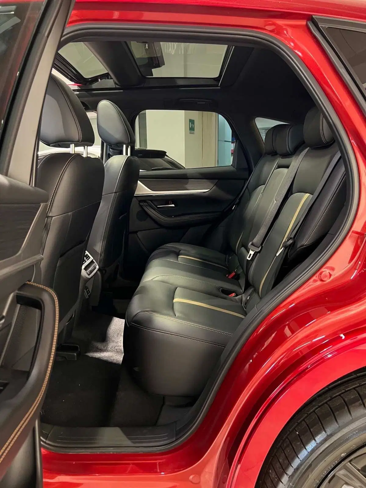 Mazda CX-60 nuova a Frosinone (8)