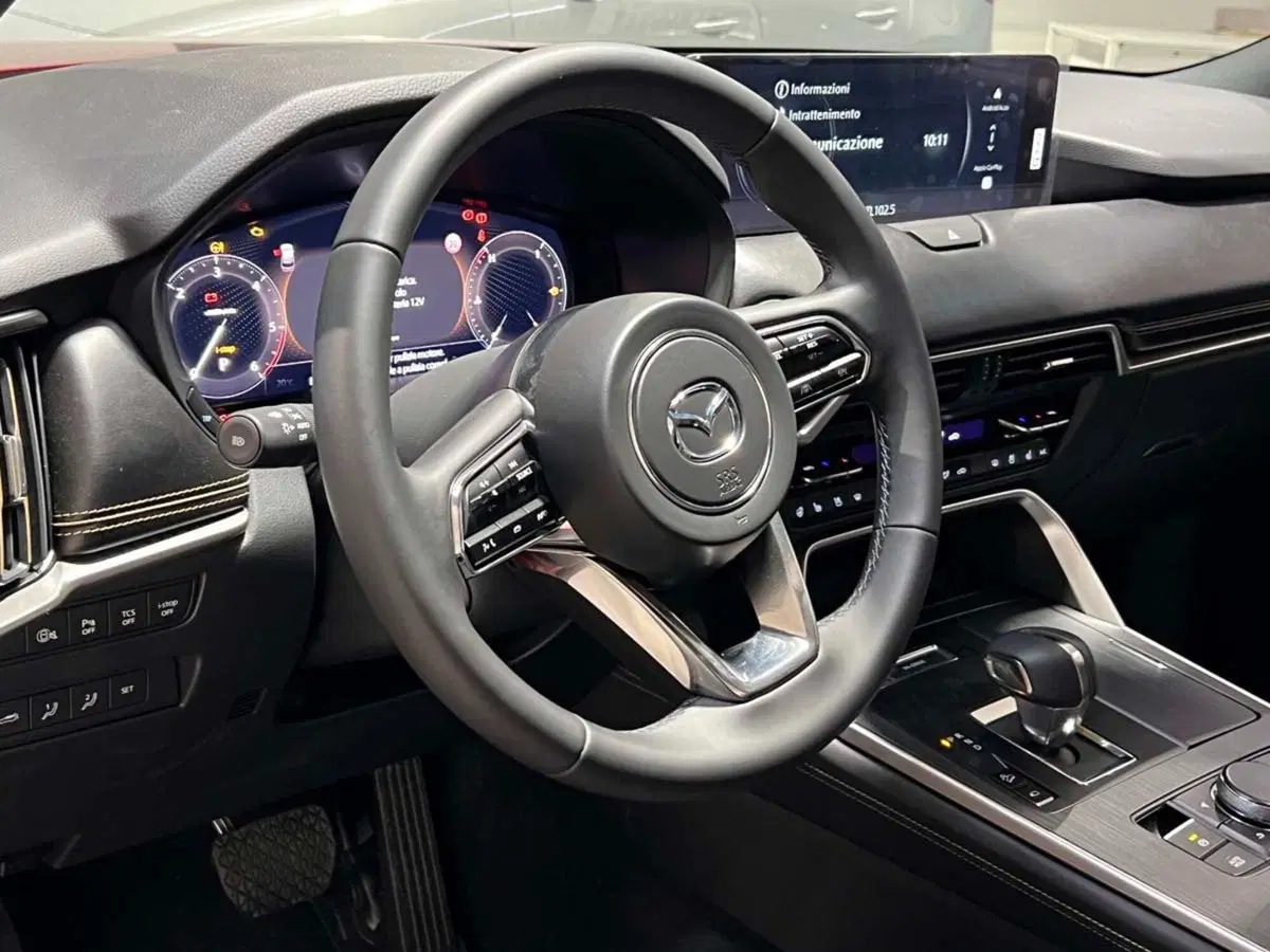 Mazda CX-60 nuova a Frosinone (8)