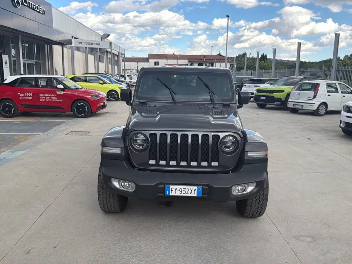 Jeep Wrangler Unlimited usata a Frosinone (5)