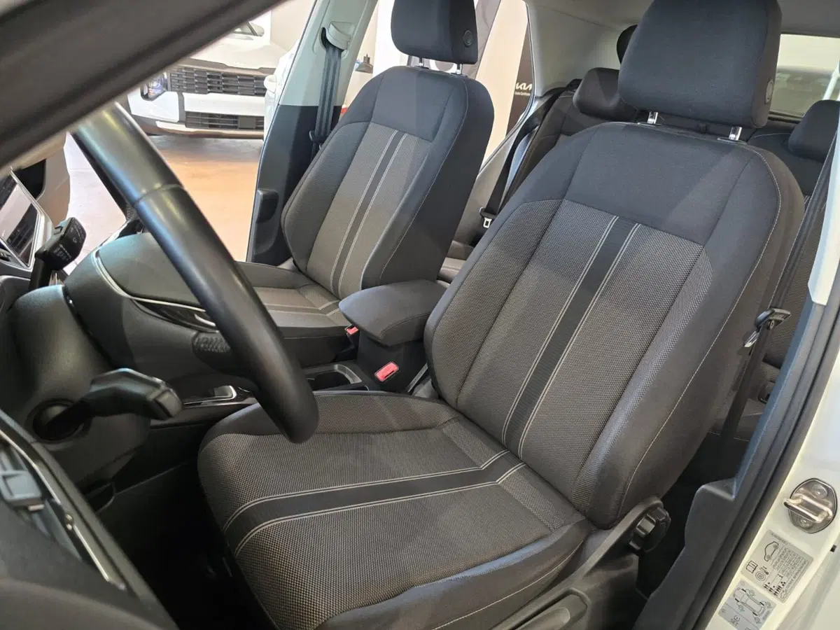 Volkswagen T-Roc usata a Rimini (9)