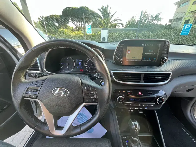 Hyundai Tucson usata a Massa-Carrara (15)