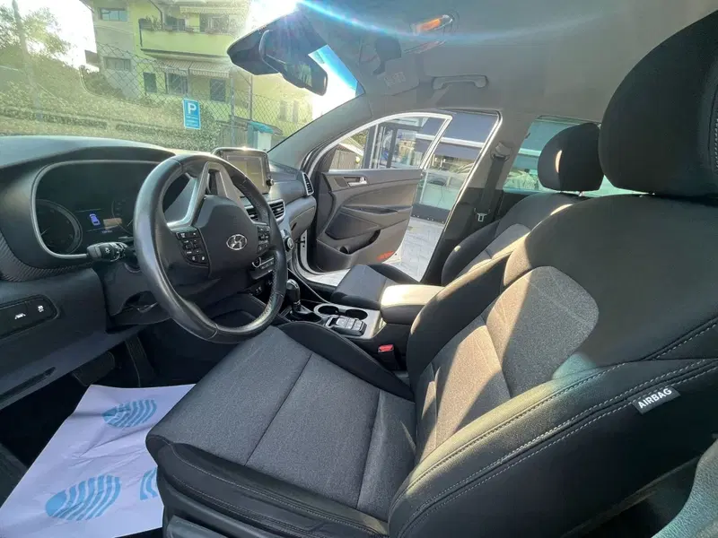 Hyundai Tucson usata a Massa-Carrara (19)