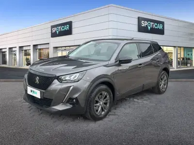 Peugeot 2008 BlueHDi 110 S&amp;S Active Pack del 2022 usata a Foggia