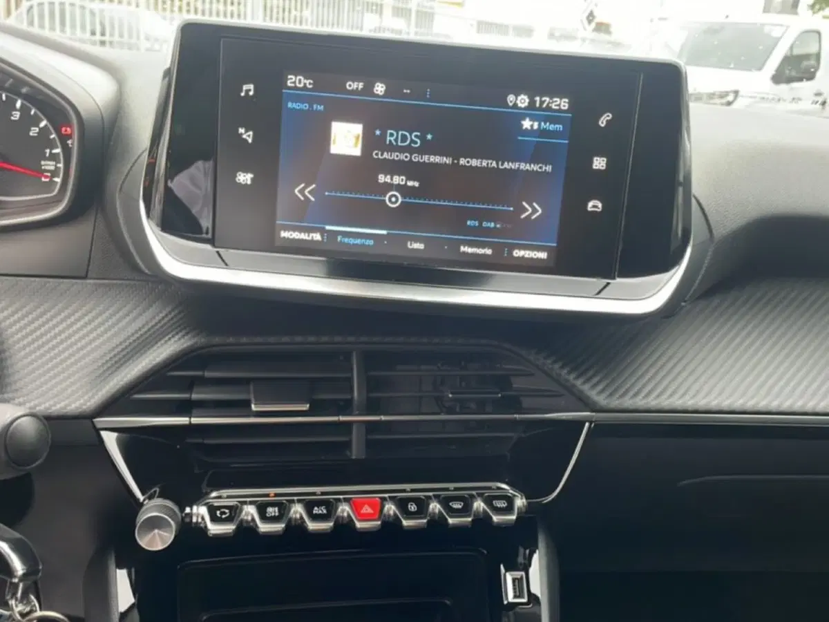 Peugeot 2008 usata a Foggia (12)