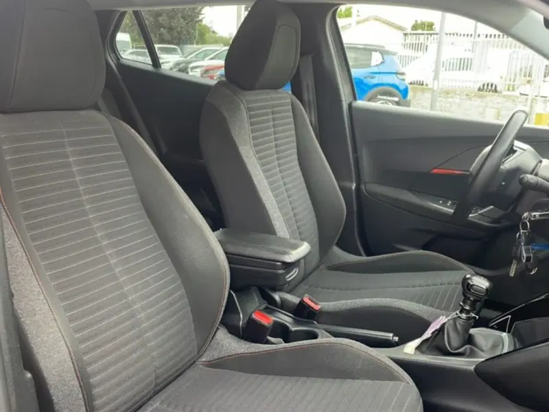 Peugeot 2008 usata a Foggia (15)