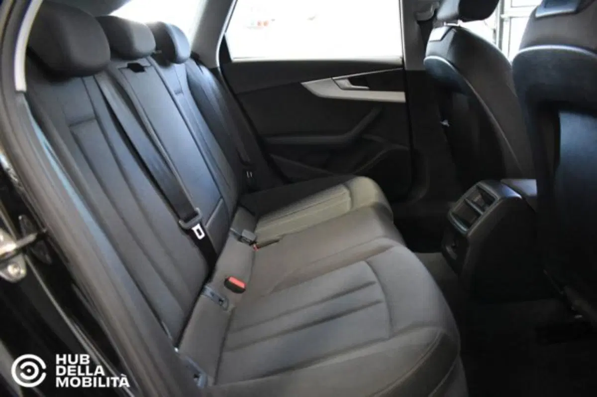 Audi A4 Avant usata a Perugia (20)
