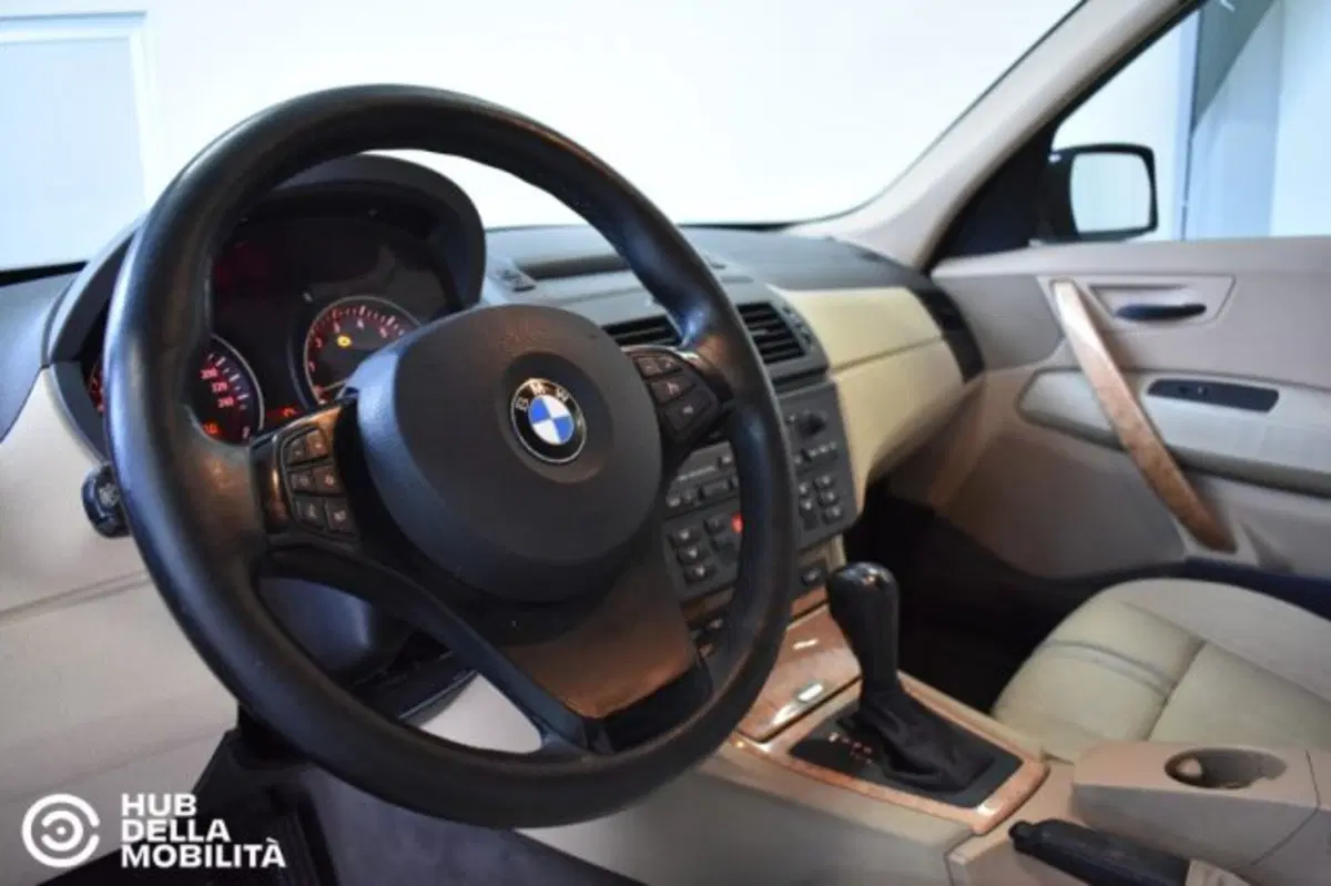 BMW X3 usata a Perugia (18)