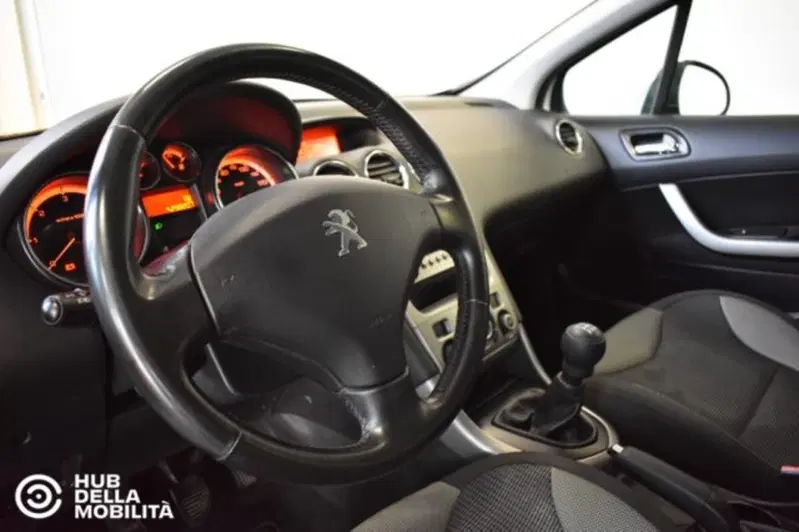 Peugeot 308 usata a Perugia (18)