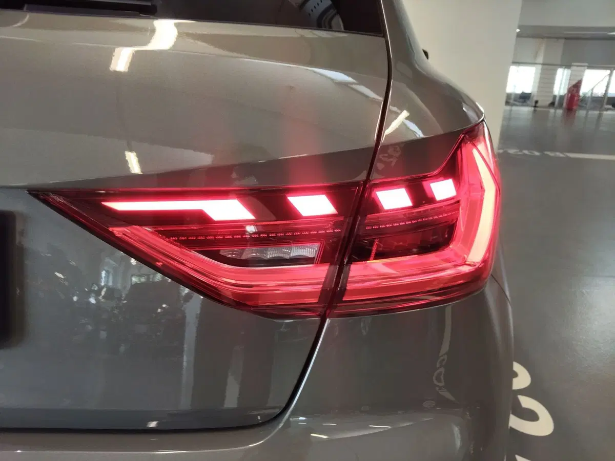 Audi A1 Sportback nuova a Modena (18)