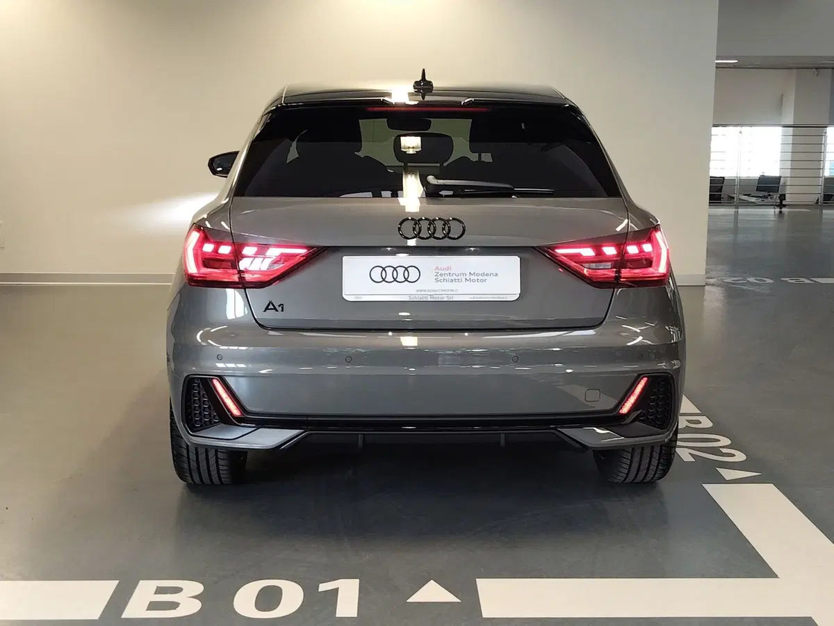 Audi A1 Sportback nuova a Modena (5)