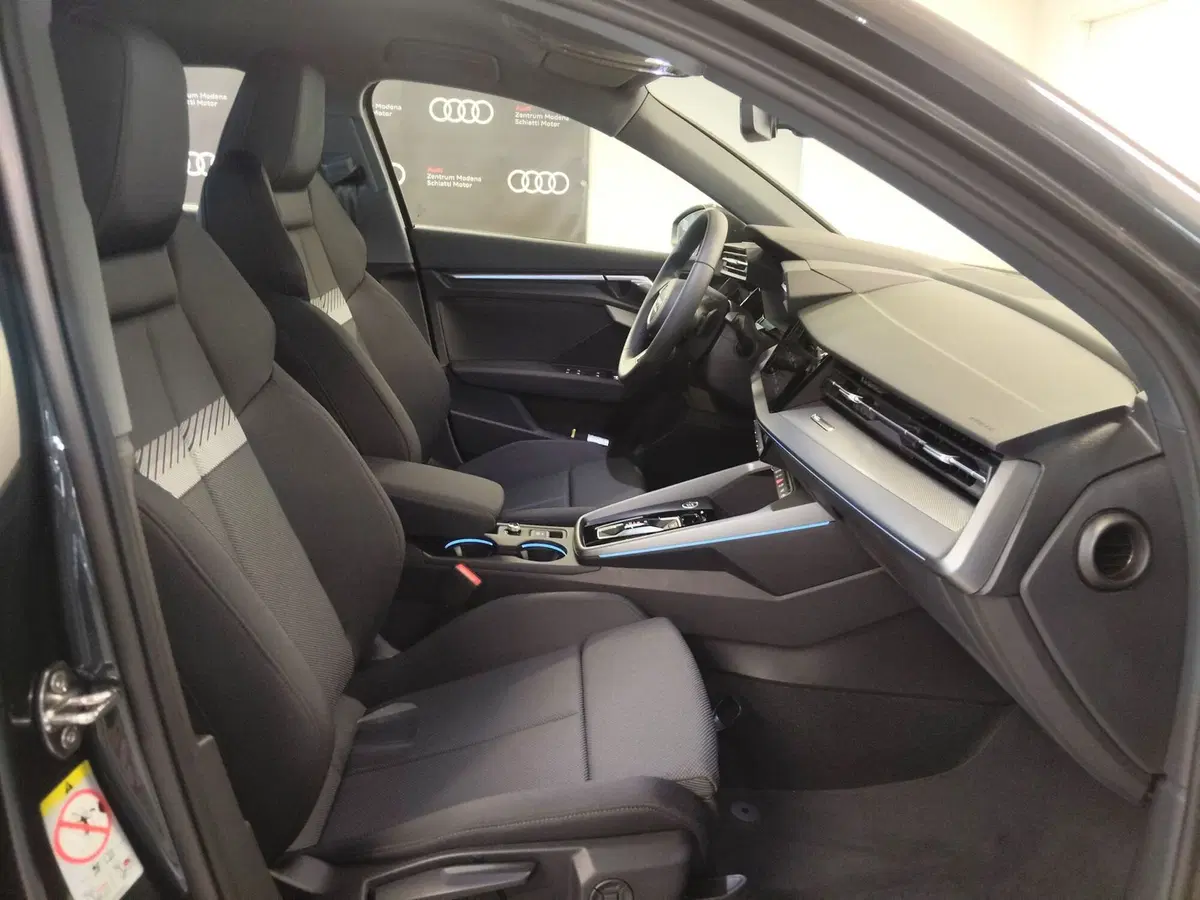 Audi A3 Sportback nuova a Modena (13)