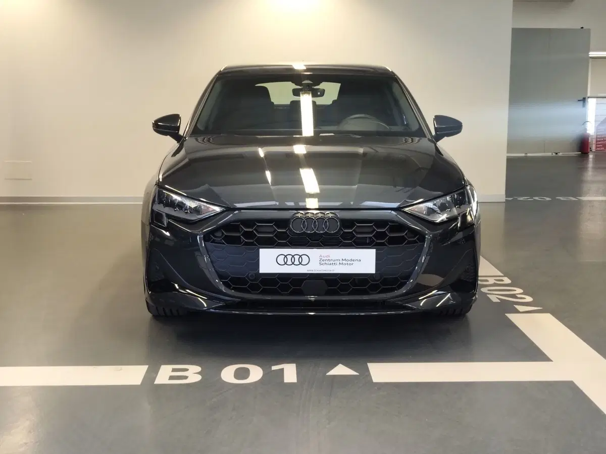 Audi A3 Sportback nuova a Modena (2)
