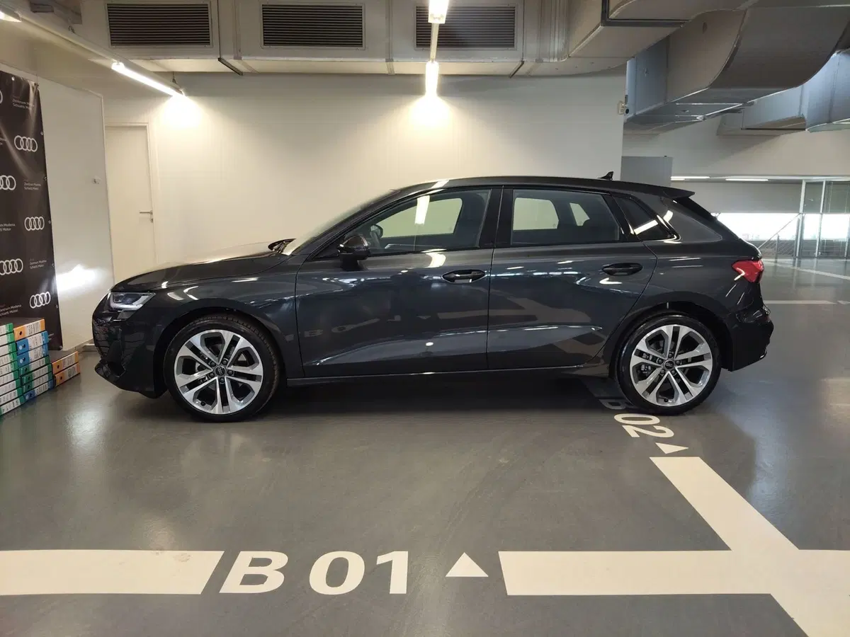 Audi A3 Sportback nuova a Modena (3)