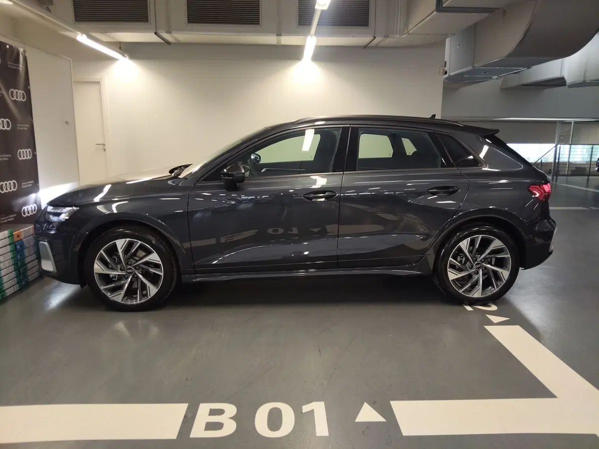 Audi A3 allstreet nuova a Modena (3)