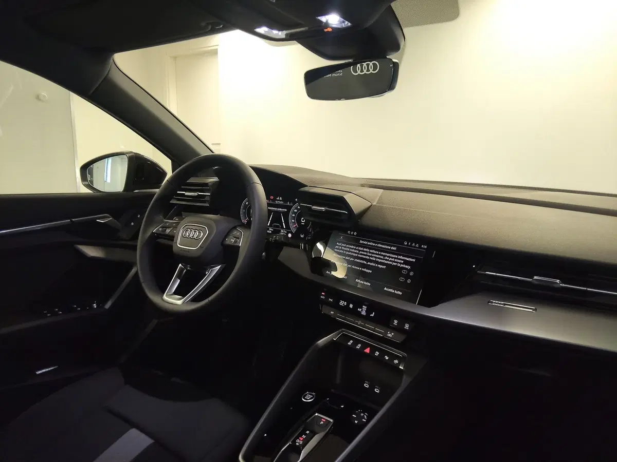 Audi A3 allstreet nuova a Modena (8)