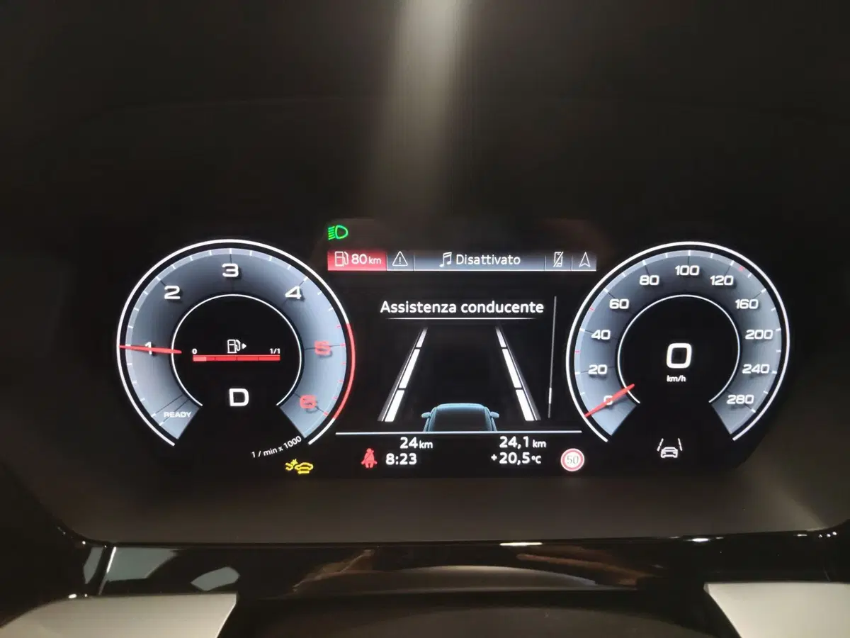 Audi A3 allstreet nuova a Modena (9)