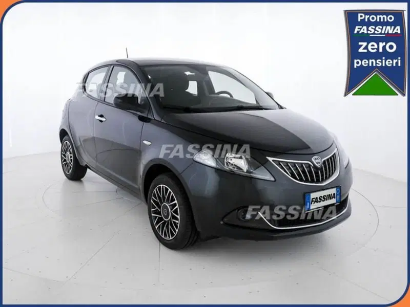 Lancia Ypsilon usata a Milano