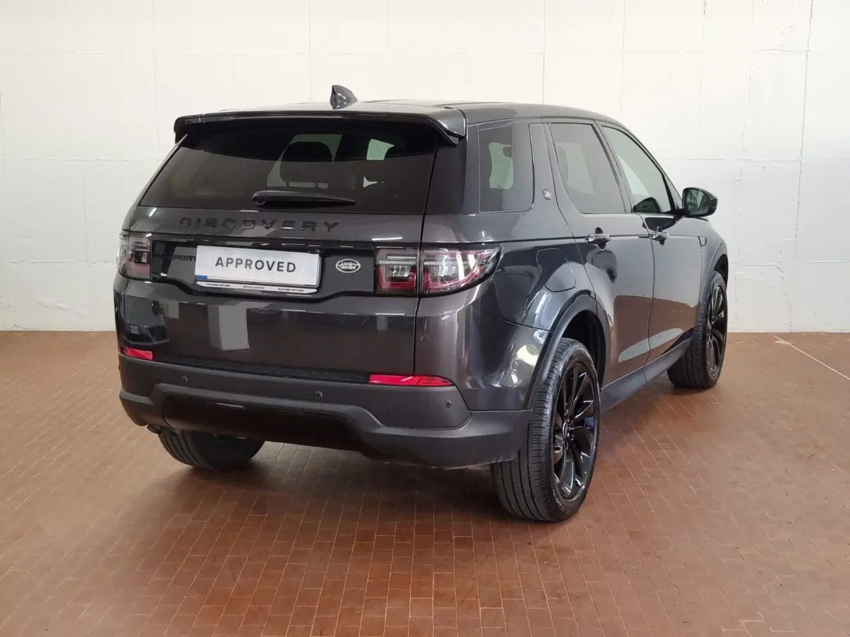 Land Rover Discovery Sport usata a Brescia (2)