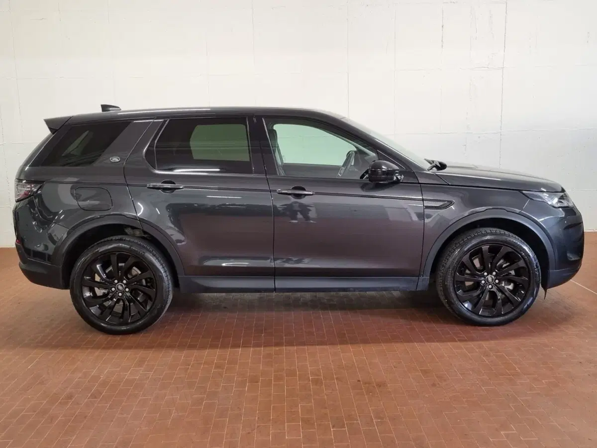 Land Rover Discovery Sport usata a Brescia (6)
